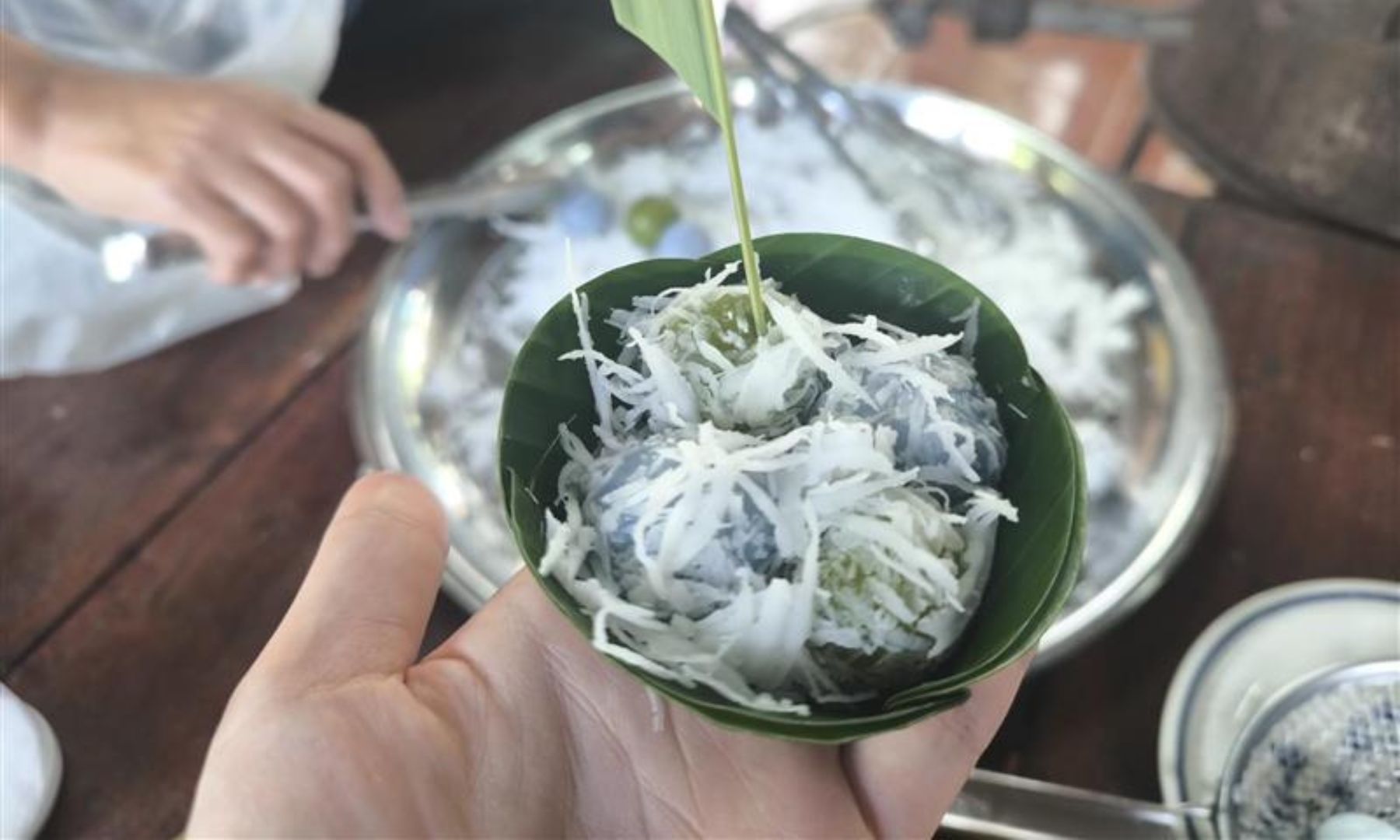 「カノムトム」を試食後、アクティビティ終了！バンコクへ向け出発